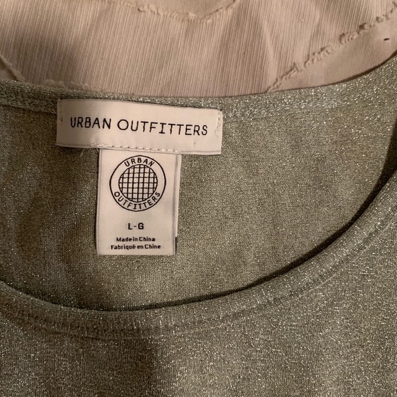 Top - Picture 4 of 4